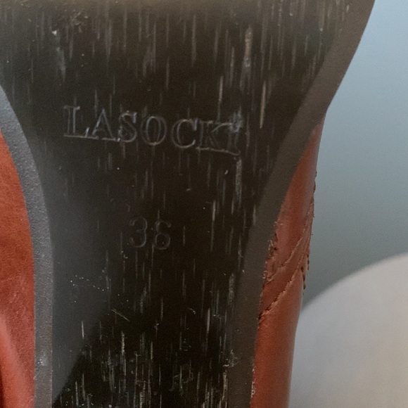 Lasoki Knee High Leather Boot - Picture 9 of 9